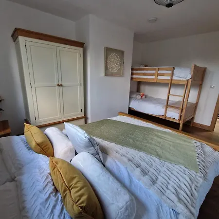 Cedar Bowness-on-Windermere